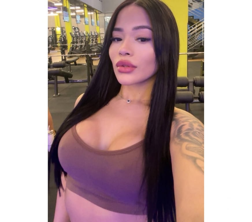 Escorts East London Redbridge - Photos for SARA SEXY LATINA 💋🔥🎉 10min from station