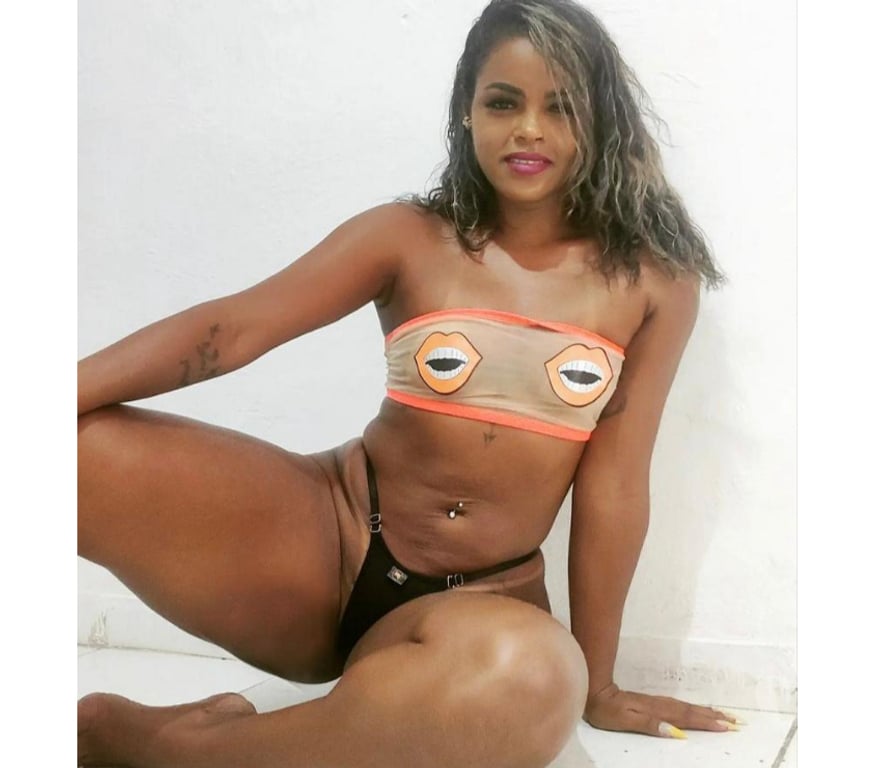 Escorts South West London Brixton - South West London - Photos for 🍑 👙BIA LATINA ! Best Service Guaranteed 🍑