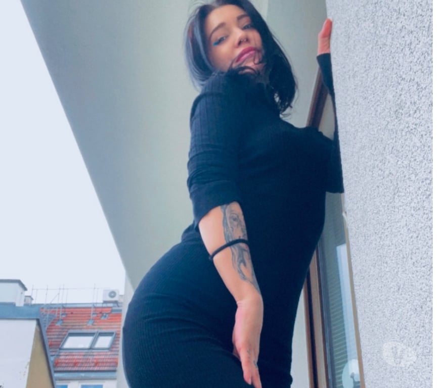 Escorts East London Stratford - East London - Photos for BJ QUEEN 🧡🖤VIDEOCALL CONFIRM🧡🖤