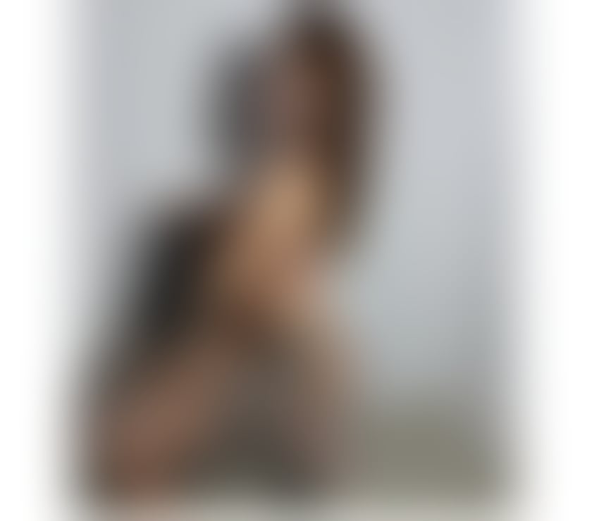 Escorts South East London Plumstead - South East London - Photos for 💯Best latina in town Emma♥️ available party girl 💯