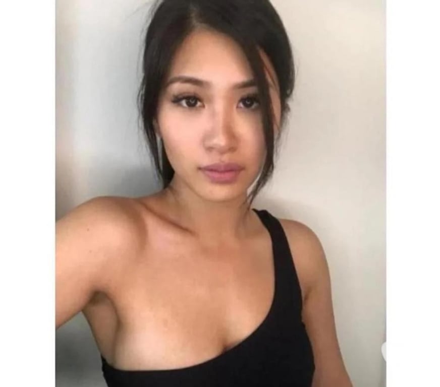 Escorts Aberdeen Aberdeen City Centre - Aberdeen - Photos for Naughty Girl Behind 🚪 Door ❤️