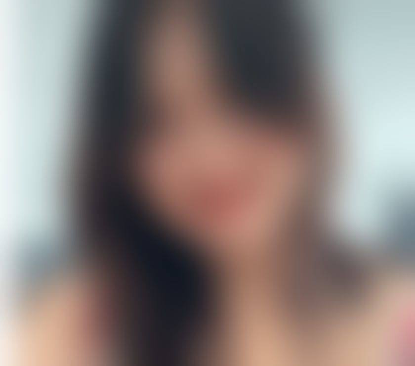 Photos for New girl Just one week