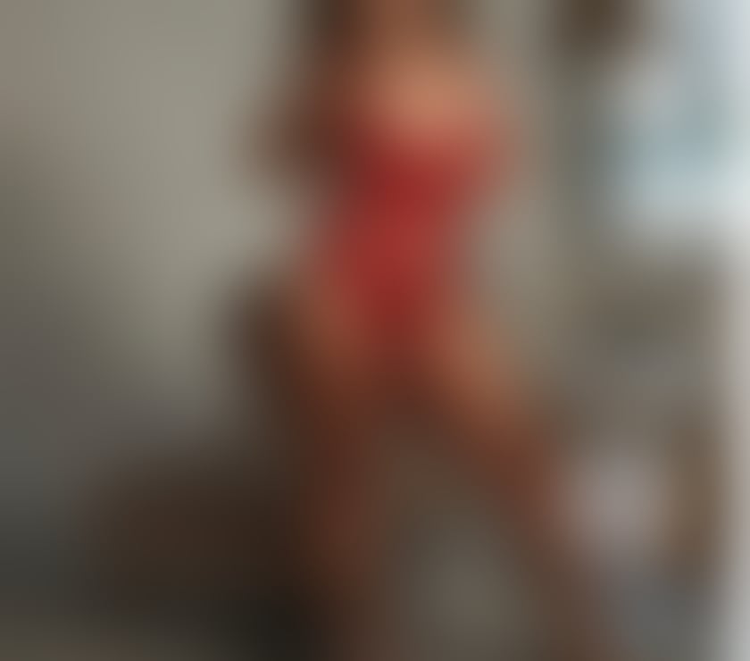 Escorts South West London Clapham North Station - South West London - Photos for LATINA BEST PARTY NEW IN TOWN