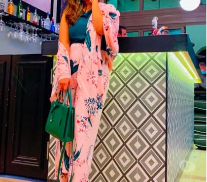 Escorts Hounslow Central Station Hounslow - Photos for Escort girl service