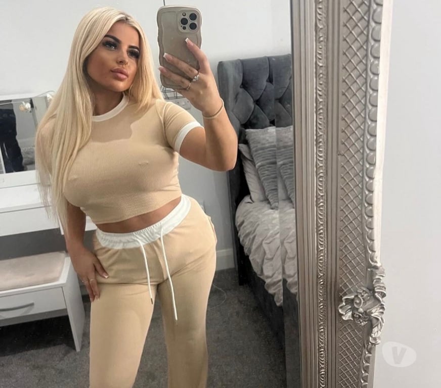 Adult Entertainment Greater Manchester Manchester - Photos for Real milf Verify on Videocall WhatsApp 07763310322