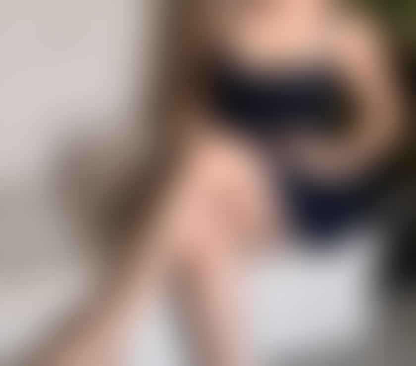 Sexy hot 🔥girl in your hometown 😍🔥