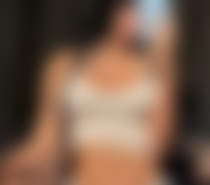 🫦⚜️Carol ⚜️🫦 brunette brazilian hot