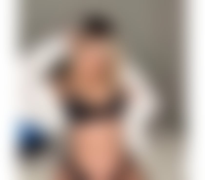 Escorts South West London Streatham - South West London - Photos for Izabella perfect girlfriend 💖 OUTCALL ✅