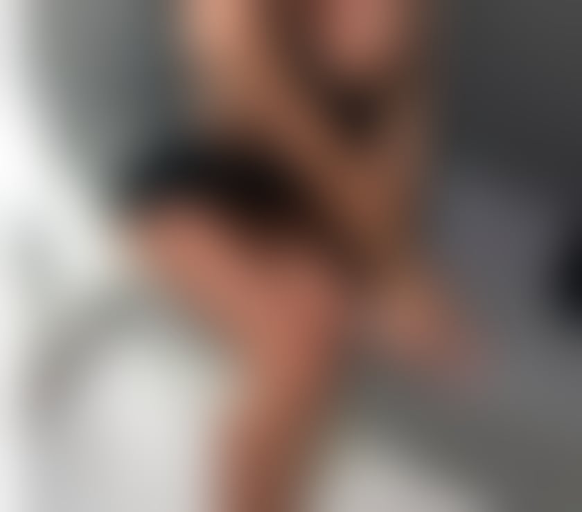 Escorts Oxfordshire Oxford - Photos for Miss naughty Megan 😘😈