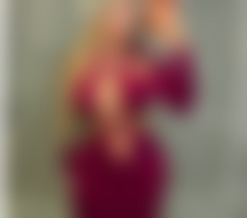 Escorts West Sussex Crawley - Photos for 🅽🅾 🆁🆄🆂🅷↘️HOT WOMEN FOR OUTCALL↙️