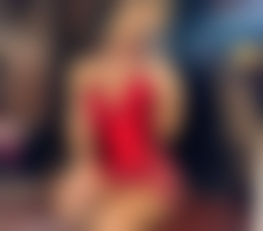 Escorts London Gatwick Airport Crawley - Photos for 🅽🅾 🆁🆄🆂🅷↘️HOT WOMEN FOR OUTCALL↙️