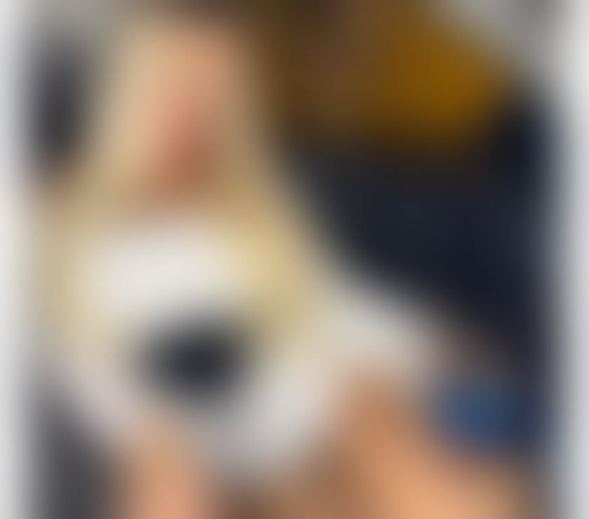 Escorts London Gatwick Airport Crawley - Photos for 🅽🅾 🆁🆄🆂🅷↘️HOT WOMEN FOR OUTCALL↙️