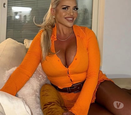 Escorts and Massages Crawley Down Mid Sussex - Photos for 🔥🅱🆄🆂🆃🆈 🅱🅻🅾🅽🅳🅴🔥