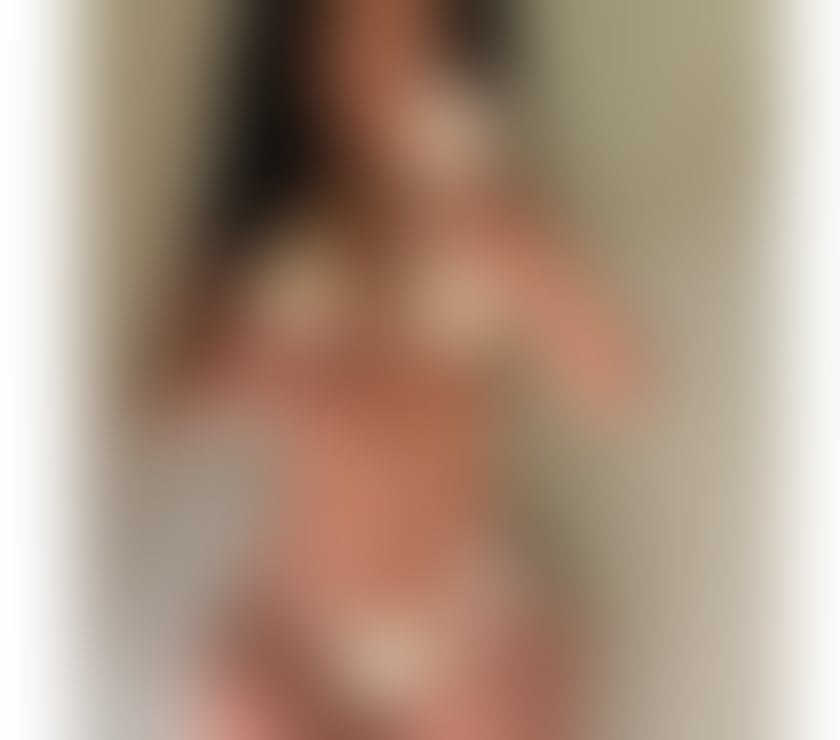 Escorts South West London Nine Elms - South West London - Photos for Candy owo party A-level 😘😘😘❤️❤️🥃