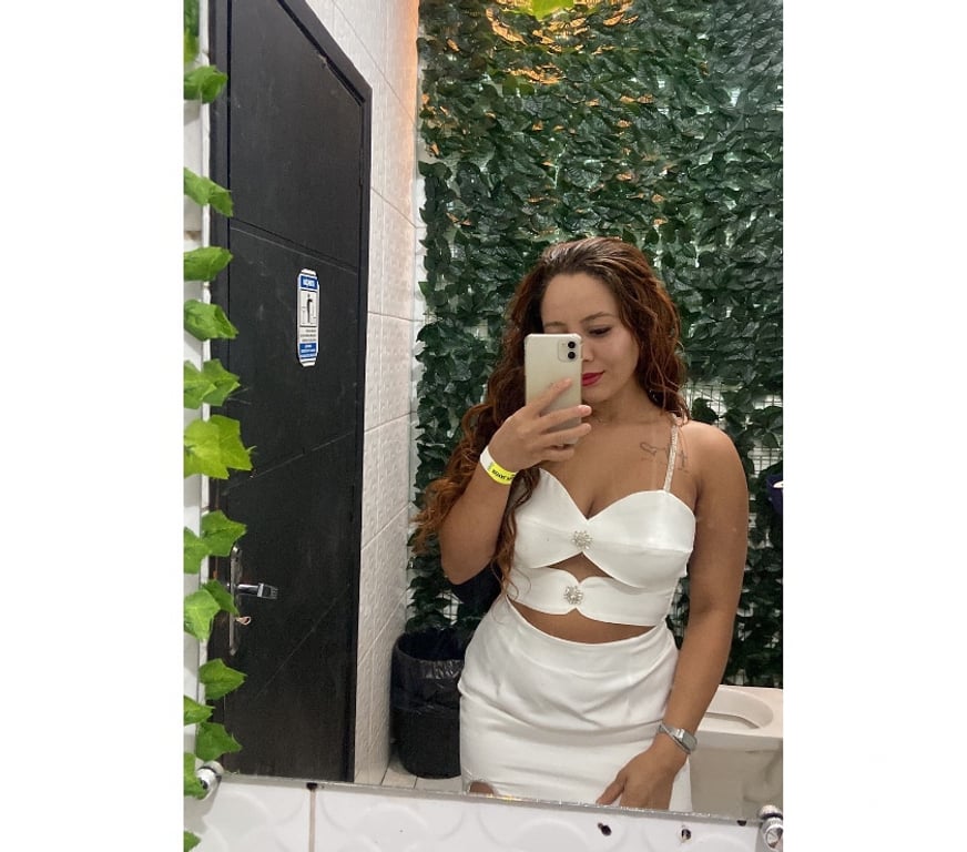 Escorts Gloucestershire Cheltenham - Photos for Sofia 🇧🇷 natural body 🥳 A Level