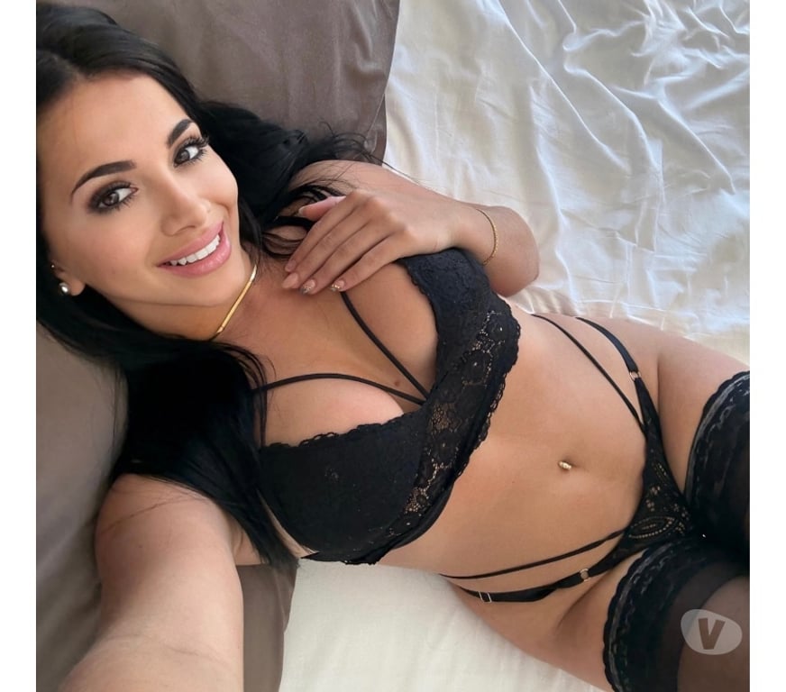 Escorts Surrey Guildford - Photos for Hi bby, New girl in town 🔥❤️