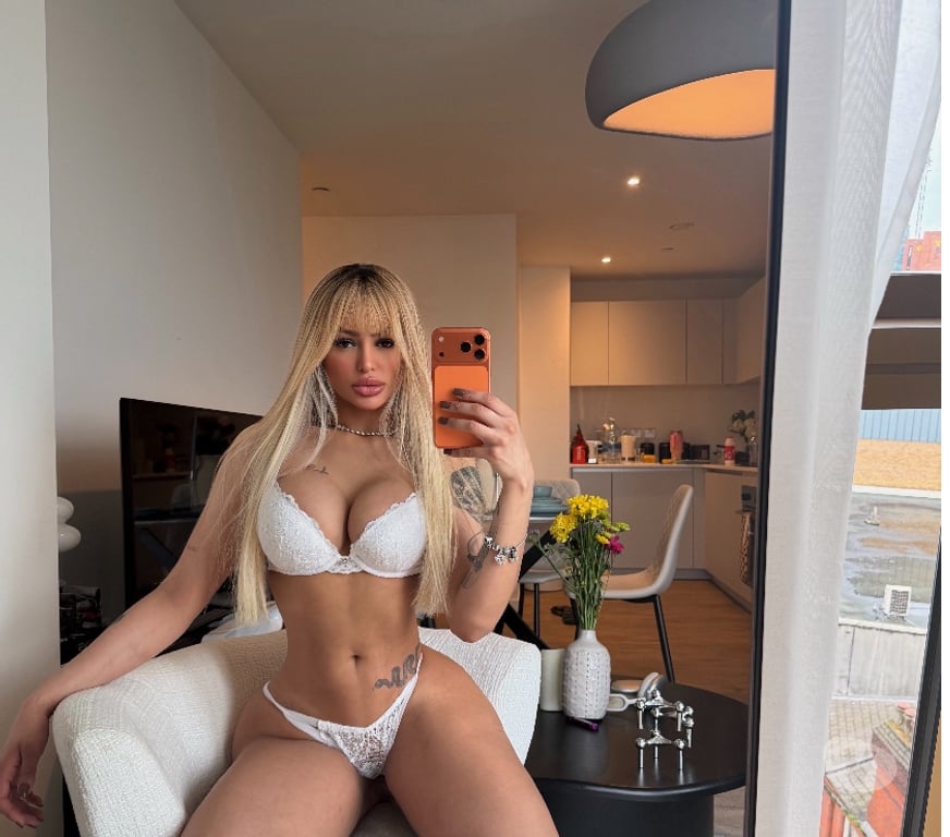 Escorts West Midlands Birmingham - Photos for Laura blonde PARTY GIRL ✨