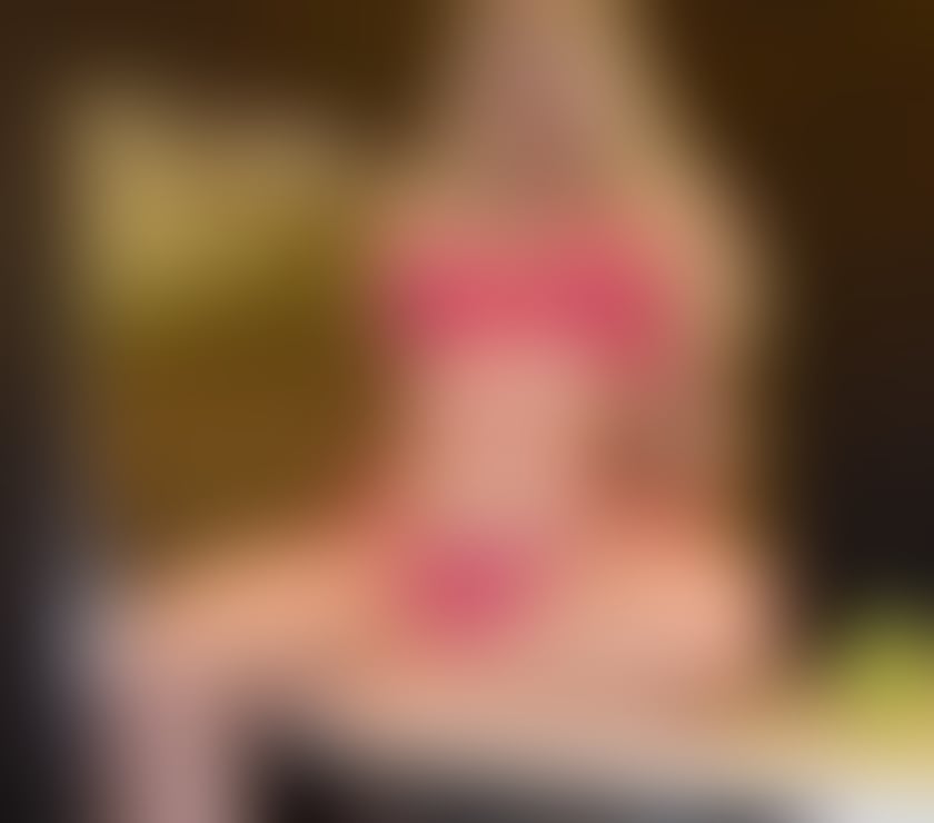 Escorts Three Bridges Crawley - Photos for 💦🍑HOT MARY LATINA PARTY GIRL👙🍑