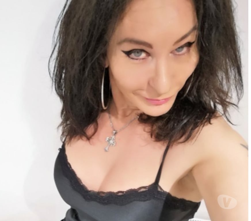 Trans Escorts Reading Reading Town Centre - Reading - Photos for English MatureTsCeline Real Boobs ,54 year old Trans