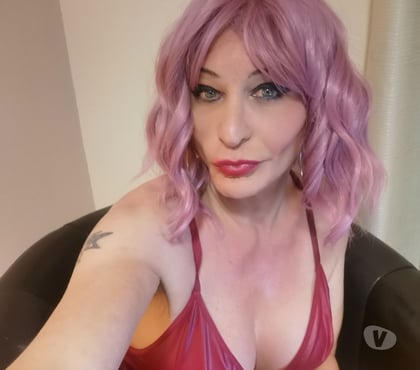 Transsexual Reading Town Centre Reading - Photos for English MatureTsCeline Real Boobs ,54 year old Trans