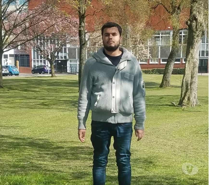 adult personals Greater Manchester Rochdale - Photos for Arab single man looking for Women