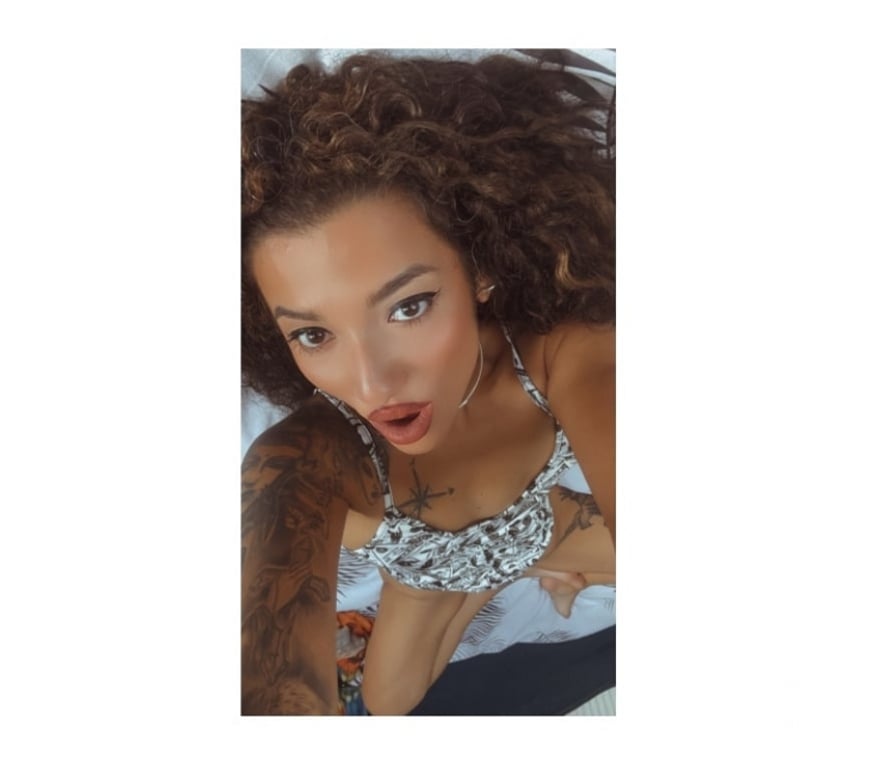 Escorts West Midlands Birmingham - Photos for Shakira♡Essy New in town I'm Petite Discreet Real Pics