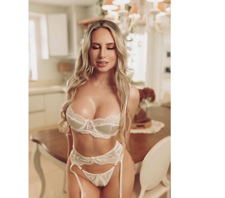 Escorts Central London Marylebone - Central London - Photos for Pleasure. I’ll be your luxury girlfriend!