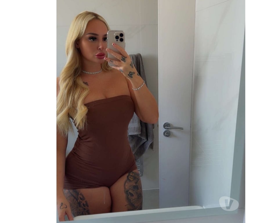 Escorts South West London Merton - Photos for English pawg 50 inch ass