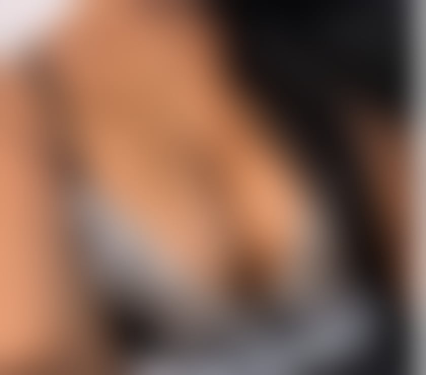 Escorts South East London Croydon - Photos for BrunnaX. Brazilian with a big butt and big breasts, 🍑🔥