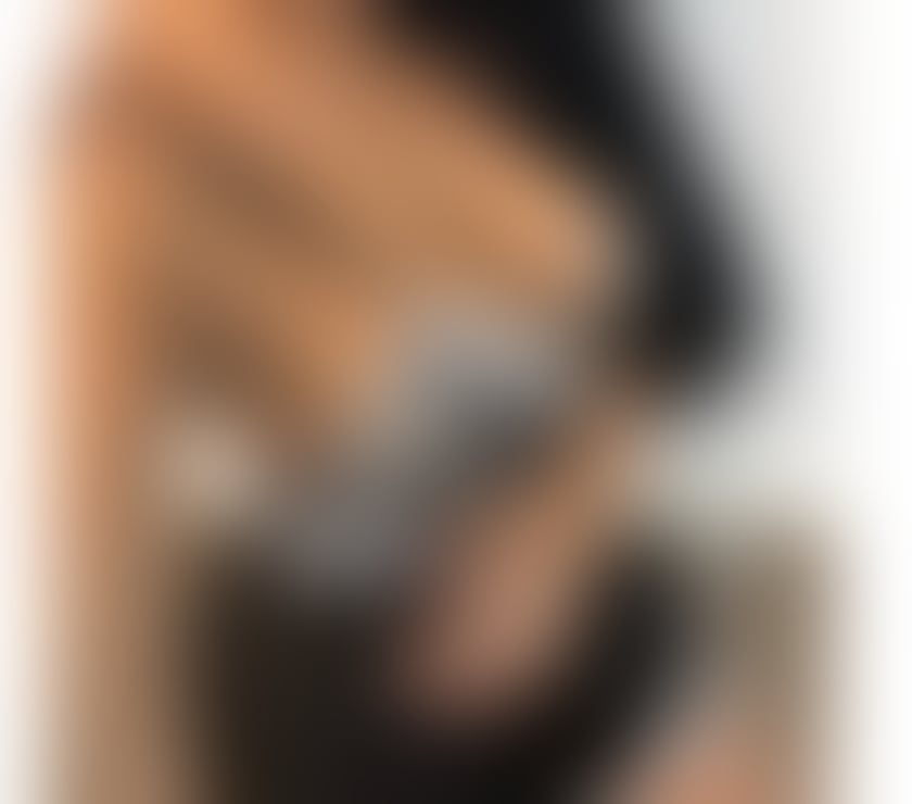 Escorts South East London Croydon - Photos for BrunnaX. Brazilian with a big butt and big breasts, 🍑🔥