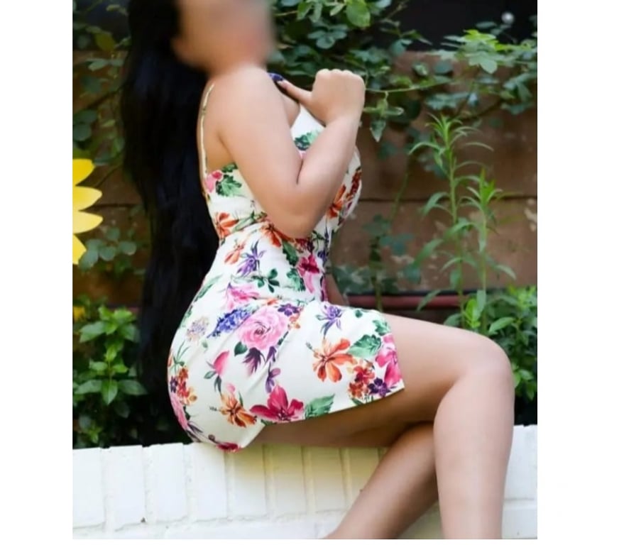 Escorts Essex Colchester - Photos for TANIA, A BOLIVIAN WOMAN, BOTH FIERY AND SWEET