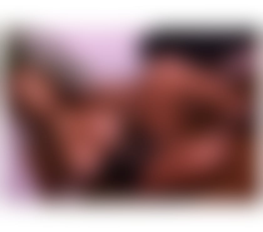 Escorts Hampshire Southampton - Photos for duo, a natural woman and a trans woman