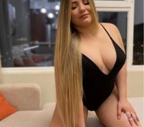 ALEXANDRA NEW GIRLS IN TOWN