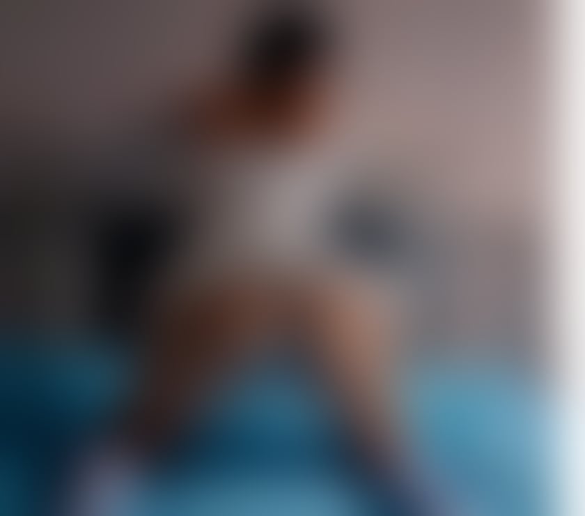 Escorts Peterborough Dogsthorpe - Peterborough - Photos for 🔞🔝PETITE EMA💯WET&HORNY🔝LOVE PARTY😜🔞