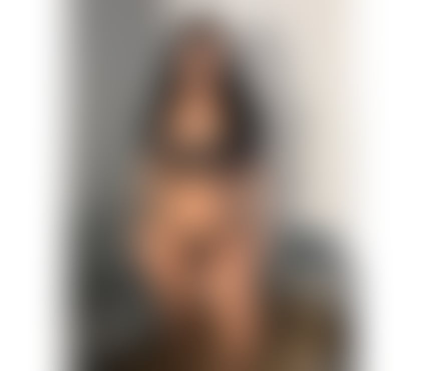 Escorts South East London Croydon - Photos for 🤍 Soft Light, Slow Kisses