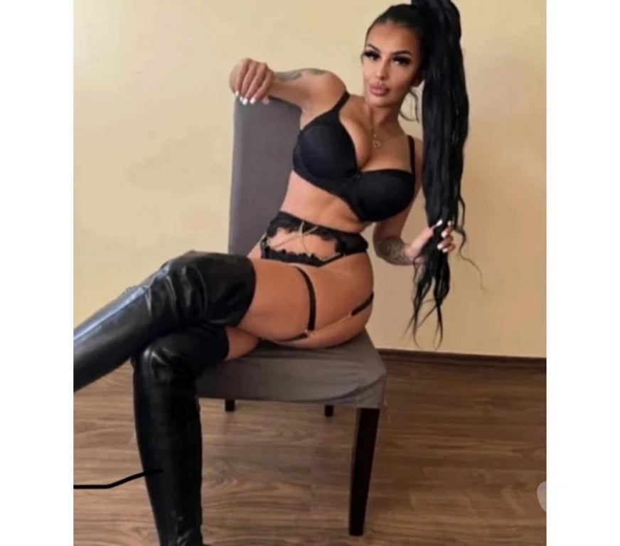 Escorts West Yorkshire Kirklees - Photos for Kim ❤️NEW IN TOWN 💋Party