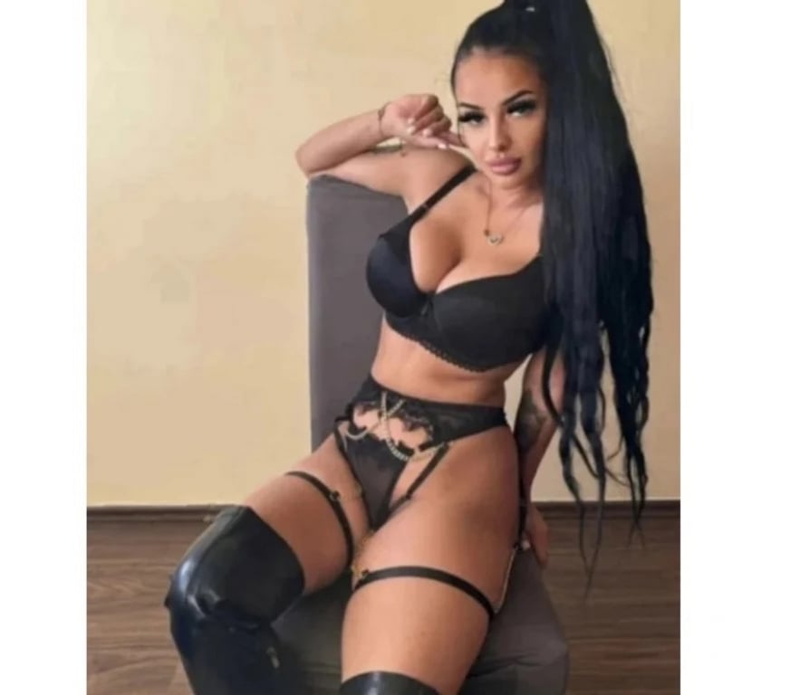 Escorts West Yorkshire Kirklees - Photos for Kim ❤️NEW IN TOWN 💋Party