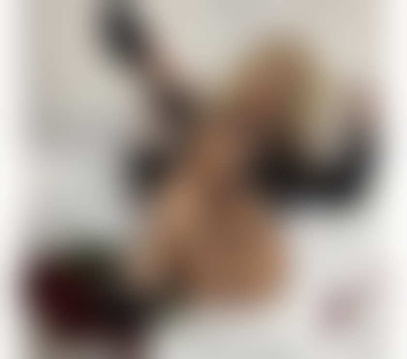 Escorts Peterborough City Centre Peterborough - Photos for Cristine JUST OUTCALL.