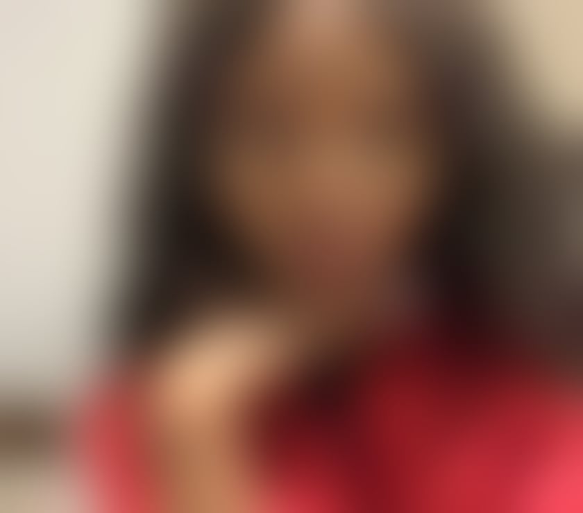 East Croydon (Tramlink) Station - South East London — ZOE BEAUTIFUL 🤩 SEXY 🫦 GIRL 🎉🔞💯 INCALL