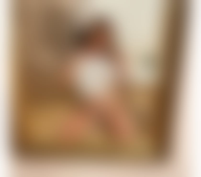 Escorts Surrey Elmbridge - Photos for GORGEOUS BROWNIE-PARTY WOMAN