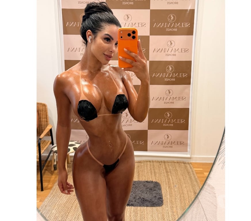 Escorts West Midlands Birmingham - Photos for Júlia Hot Brazilian NEW IN TOWN