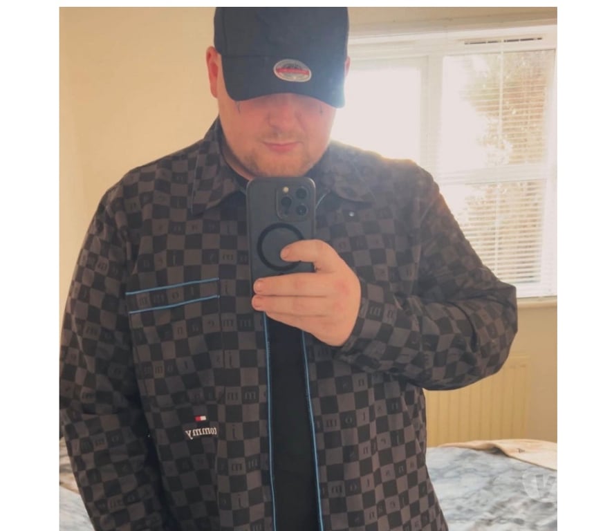  Gay massage West Midlands Birmingham - Photos for Larger tattooed lad