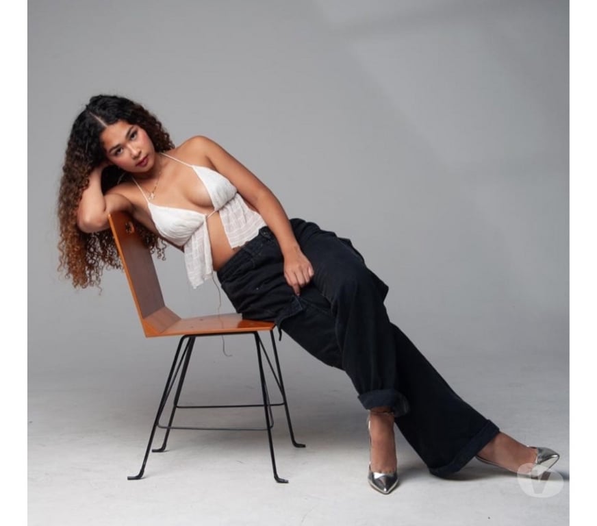 Escorts Gloucestershire Cheltenham - Photos for Ana Clara, your perfect girlfriend 🍑