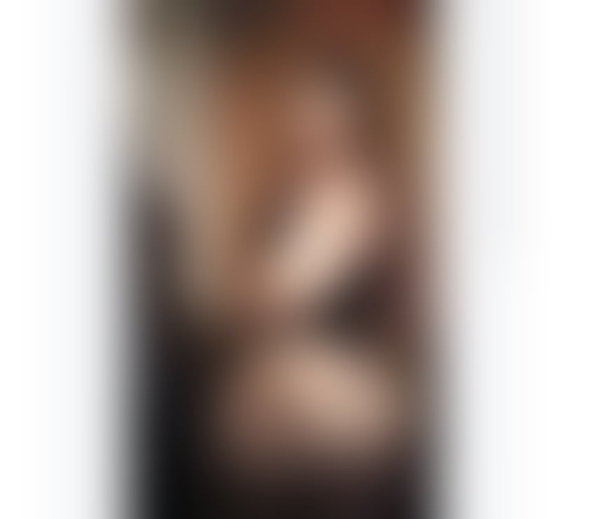 Escorts East London Commercial Road - East London - Photos for British🇬🇧Courtney💋mirrored walls👀ceilings😈