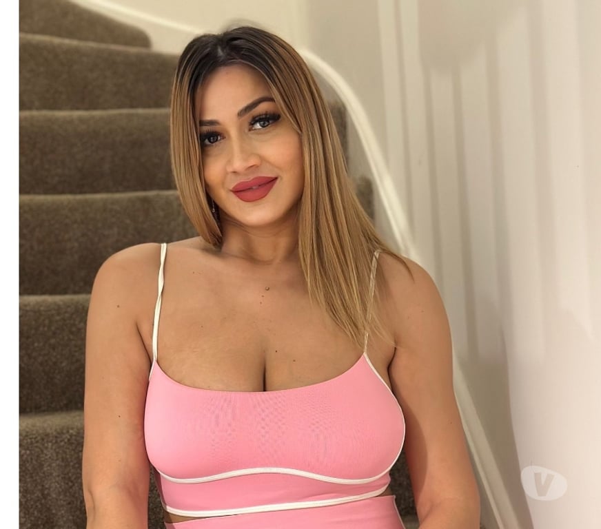 Escorts West Northamptonshire Northampton - West Northamptonshire - Photos for Hi guys I’m Evelin , new in town ,party ,no rush🍾❤️