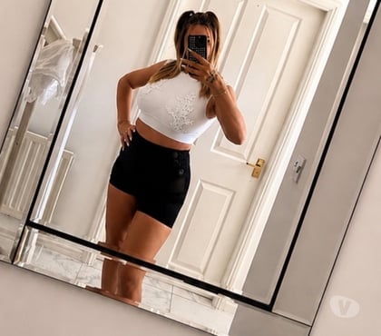 Escorts Northampton West Northamptonshire - Photos for Hi guys I’m Evelin , new in town ,party ,no rush🍾❤️