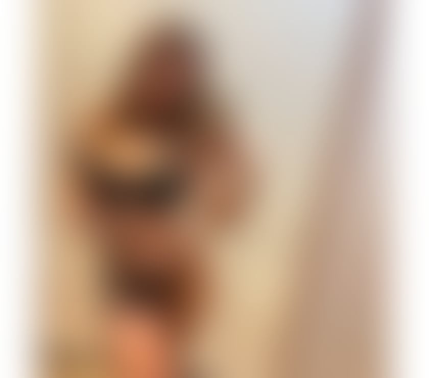 Escorts Somerset North Somerset - Photos for GORGEOUS BROWNIE-PARTY WOMAN