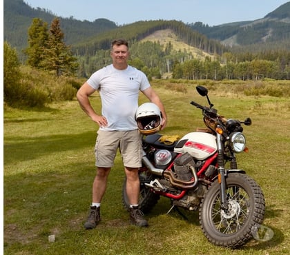 Gay Dating Yeading West London - Photos for Friendly Gay - Looking to Meet Like-Minded People