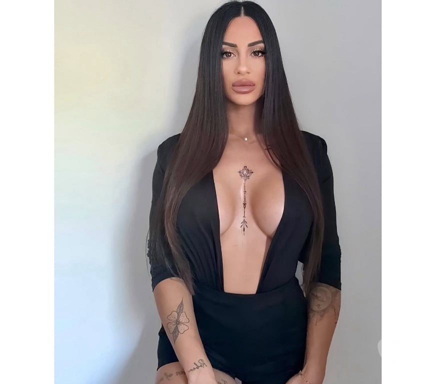 Escorts Warrington Warrington Town Centre - Warrington - Photos for BEST OWO ❤ONLY OUTCALL🥰PARTY GIRL