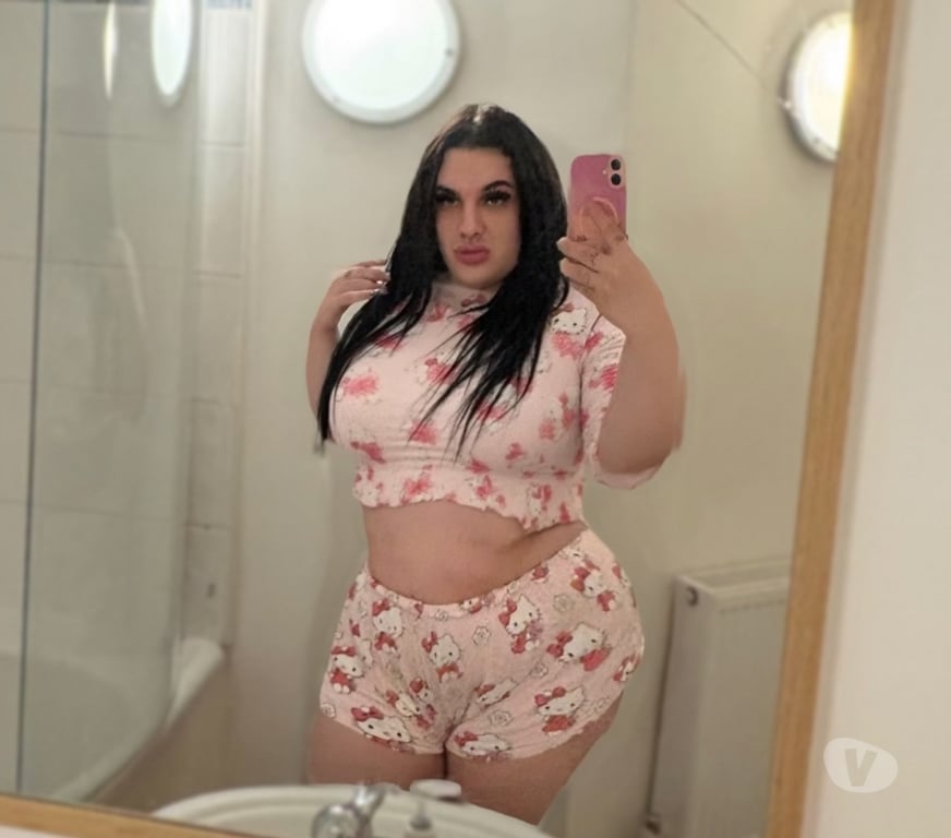 Trans Escorts North West London Colindale - North West London - Photos for THICK FAT ASS PARTY SHEMALE HnH right now?! 😋❤️